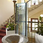 Hotel Harvey 5*