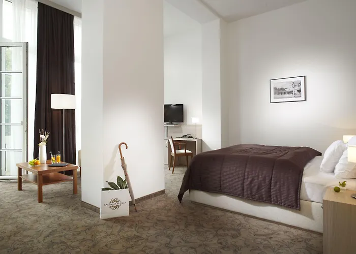 Harvey Hotel 5*